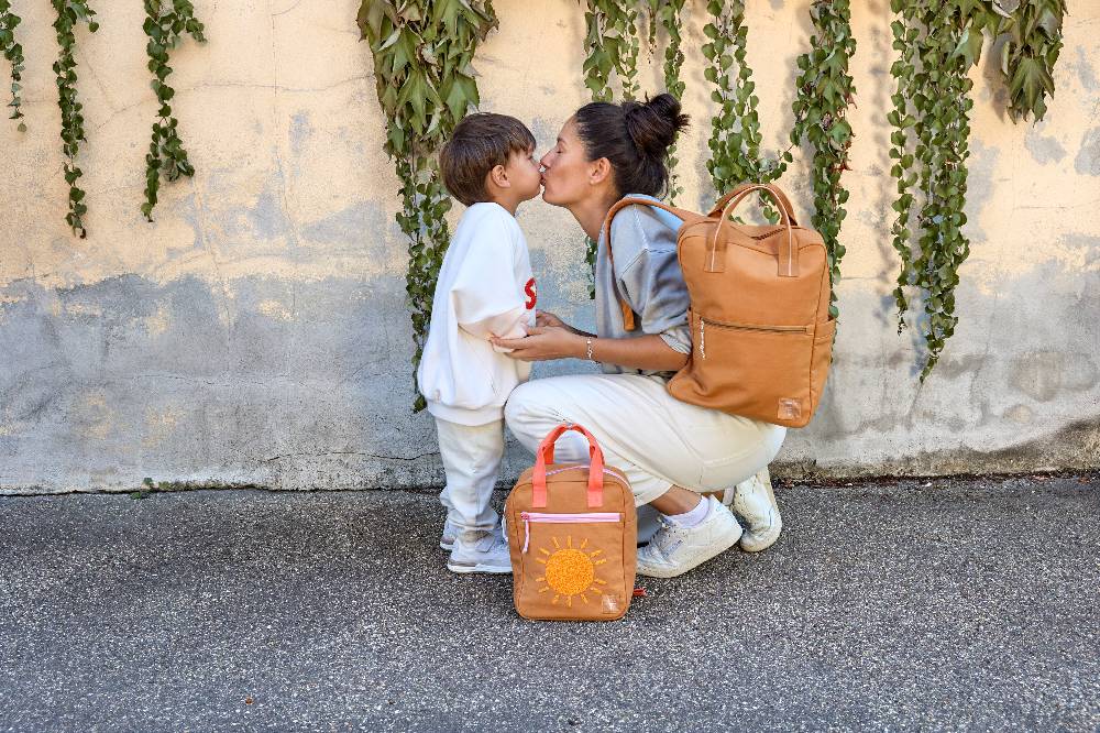 Lässig Wickelrucksack Square Little One & Me - Big, Karamell Verkauf