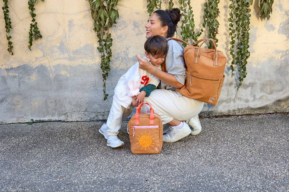 Lässig Wickelrucksack Square Little One & Me - Big, Karamell Verkauf
