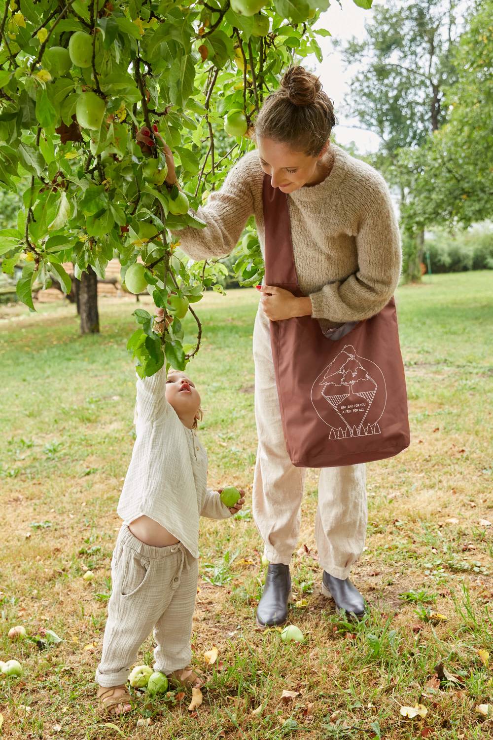 Lässig Umhängetasche - Charity Shopper Tree, Rust Neueste Stile
