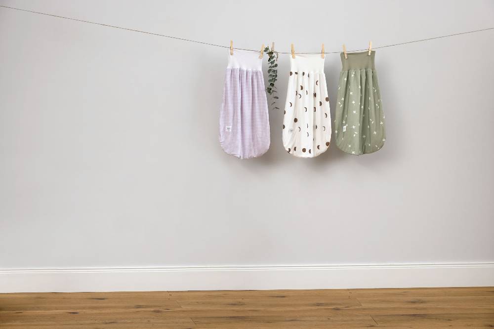 Lässig Baby Strampelsack 0,5 TOG - Mond, Milky Nur für heute