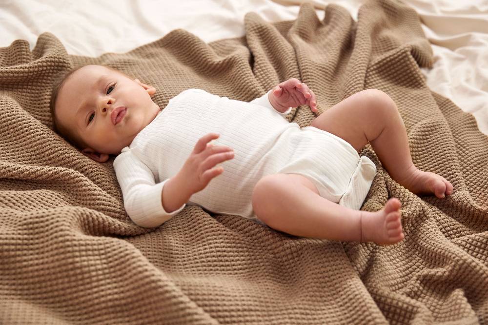 Lässig Baby Body Langarm - gerippt, Milky Rabatte dieses Monats