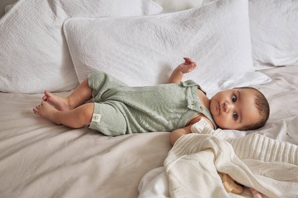 Lässig Baby Strampler - gestrickter Jumpsuit, Salbei Hotsell
