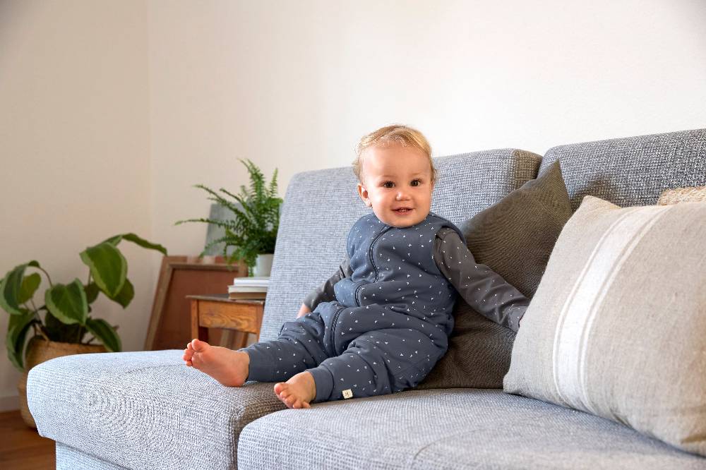 Lässig Kinder Schlafoverall 2,5 TOG, Triangle, Blau Angebote