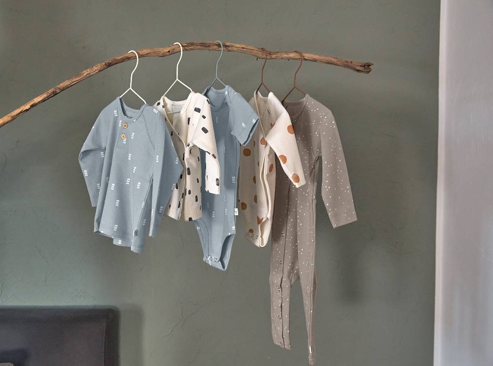 Lässig Baby Body langarm - Bio Baumwolle, Blocks, Hellblau Weihnachtsangebot