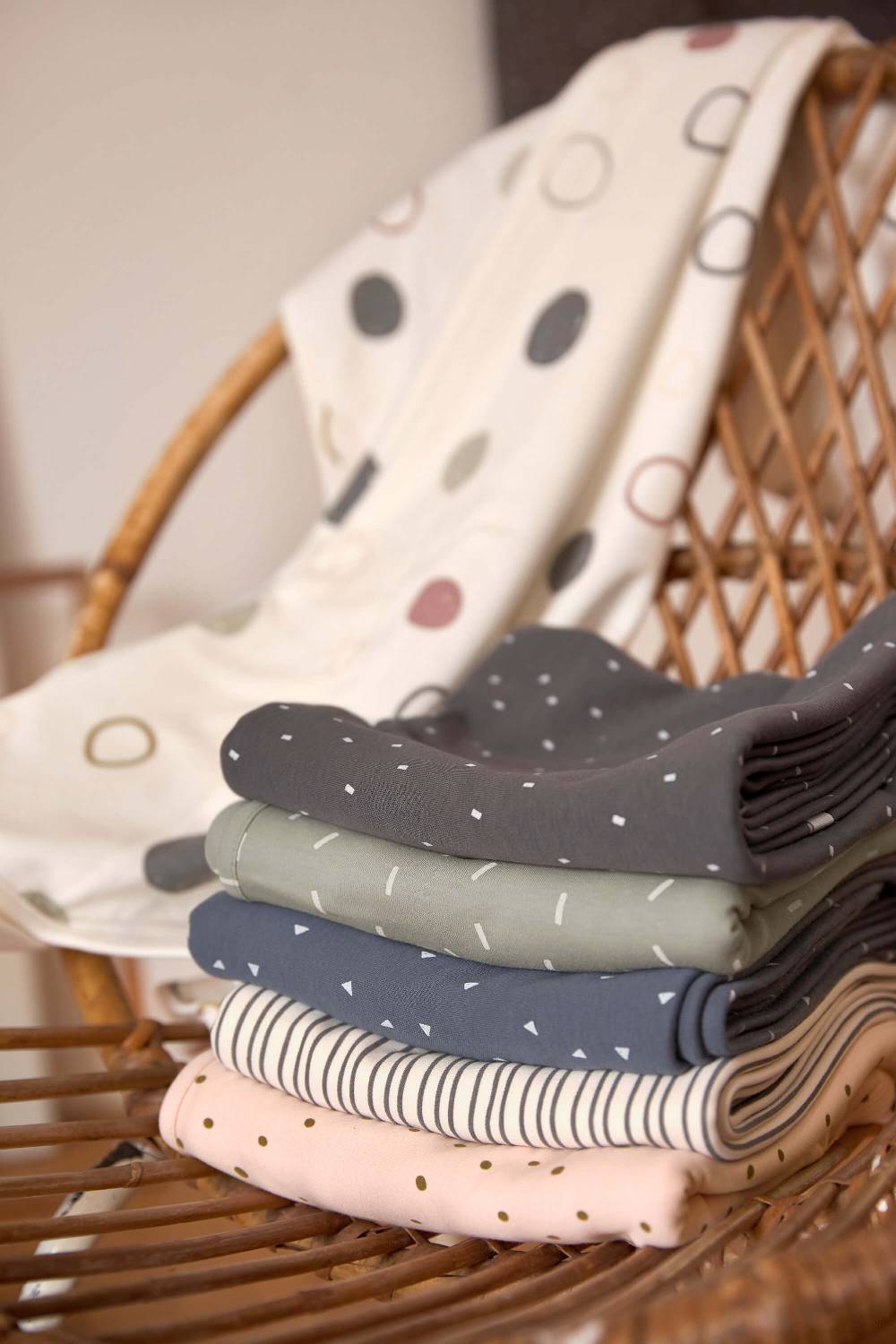 Lässig Babydecke - Bio Baumwolle, Striped Grey Bis zu 55% Rabatt