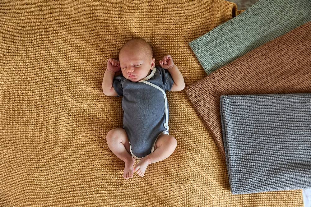 Lässig Babydecke - Bio Baumwolle, Nubs, Gelb zollfrei