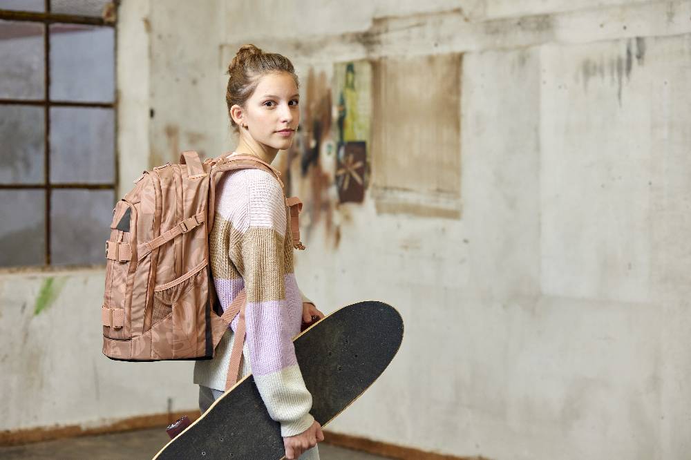 Lässig Schulrucksack - BOLD Origin Leaves, Karamell Kauf eins, bekomm eins gratis
