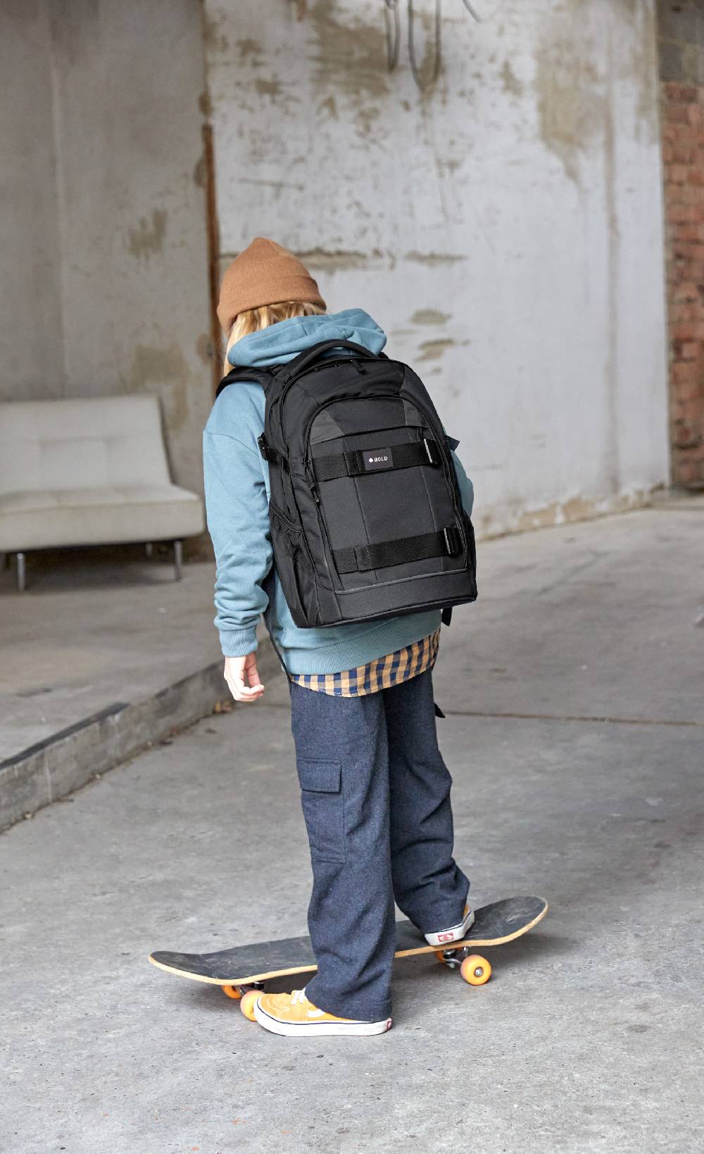 Lässig Schulrucksack - BOLD Origin, Schwarz JETZT KAUFEN