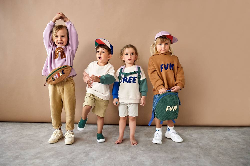 Lässig Kinder Pullover - Bio Baumwolle, Little Gang, Regenbogen Lila Saisonschlussverkauf