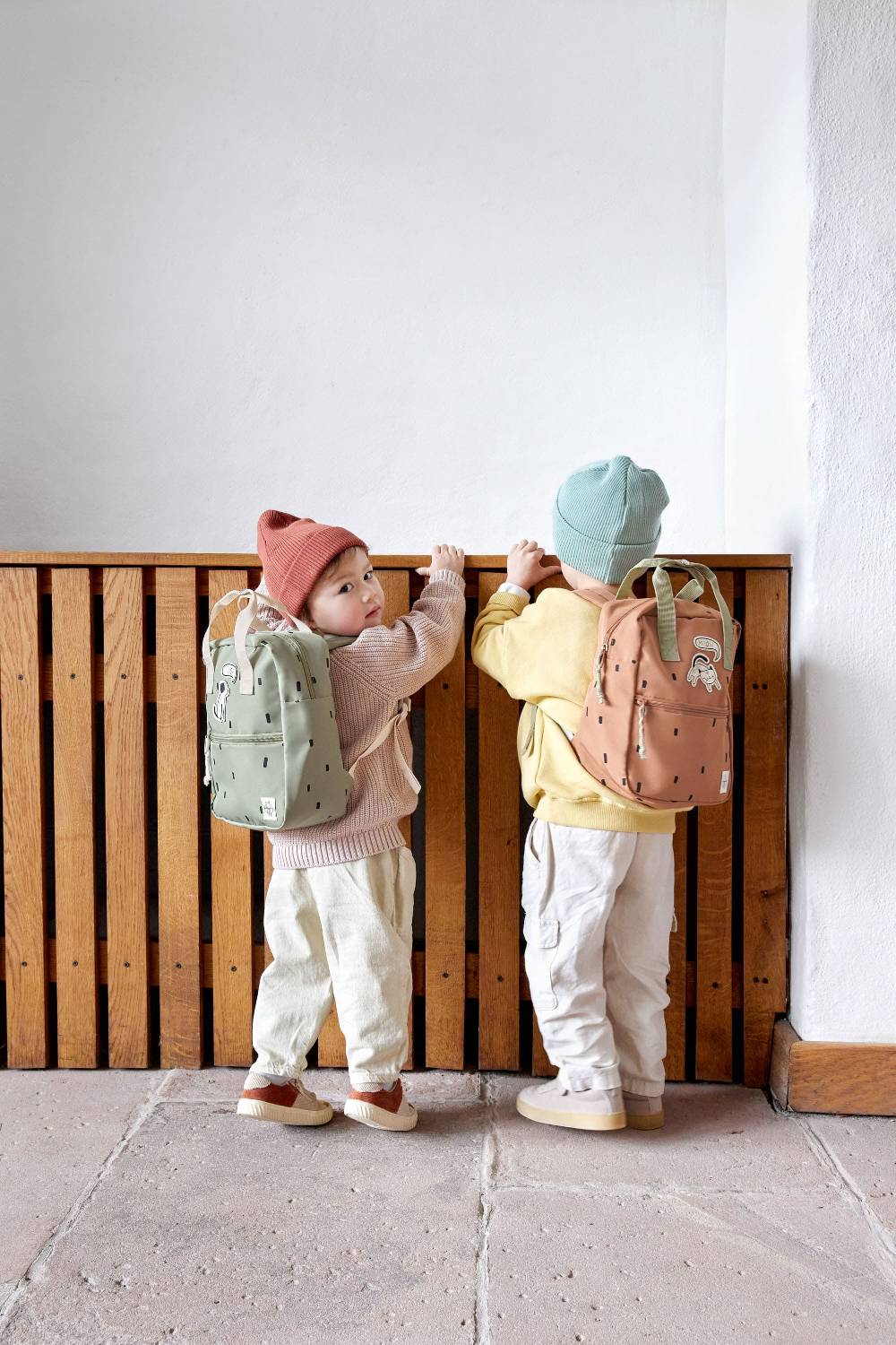 Lässig Kindergartenrucksack Square - Happy Prints, Oliv Valentinstagsangebot