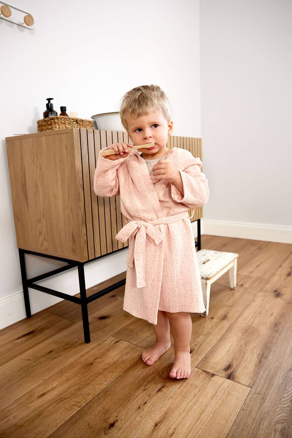 Lässig Bademantel Kinder aus Musselin - Punkte, Rosa Speichern exportieren