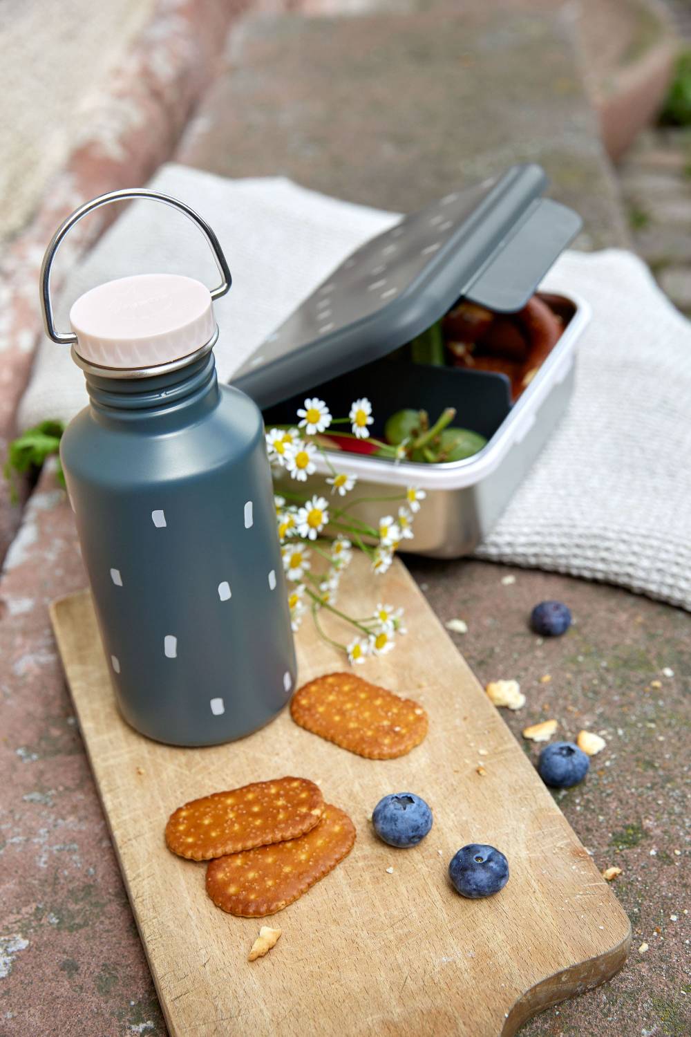 Lässig Kinder Brotdose Edelstahl - Lunchbox, Happy Prints, Dunkelblau Wochenangebot