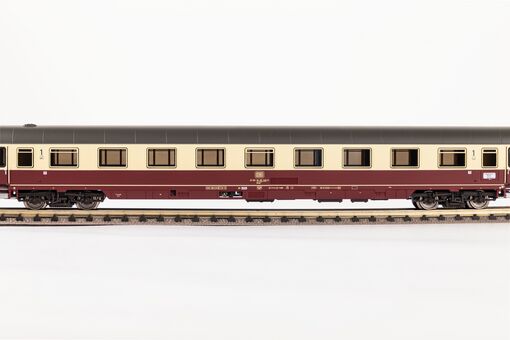 Piko N IC Abteilwagen 1. Klasse Avmz 111 DB IV Artikelnummer: 40660 2025