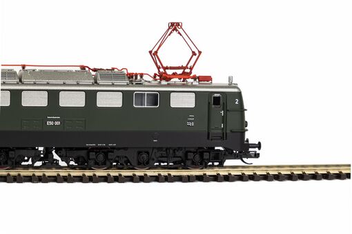 Piko TT E-Lok BR 150 DB III Artikelnummer: 47466 Großer Ausverkauf