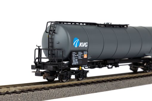 Piko Knickkesselwagen Esso SNCB V Artikelnummer: 24603 Neuheiten