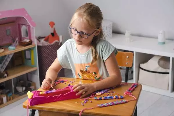 Ravensberger Matratzen Magischer Perlenzauber - Bastelset für Kinder ab 5 Jahren Exklusive Angebote