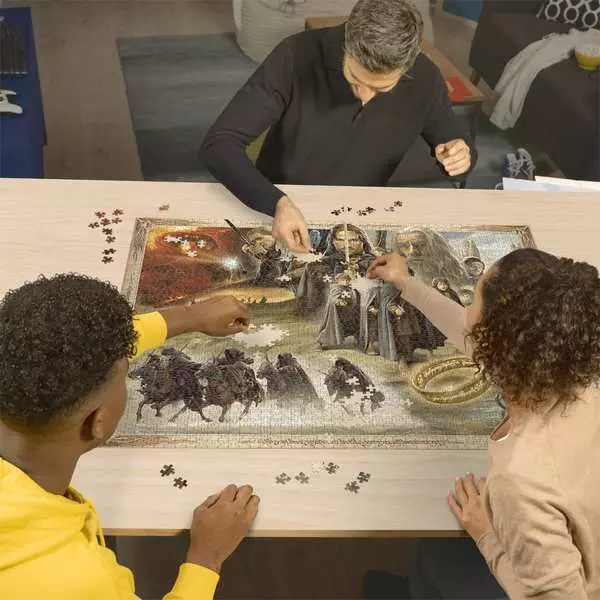 Ravensberger Matratzen Puzzle 2000 Teile - LOTR: The Fellowship of the Ring im Angebot