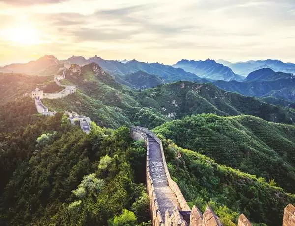 Ravensberger Matratzen Puzzle 2000 Teile - Chinesische Mauer im Sonnenlicht JETZT KAUFEN
