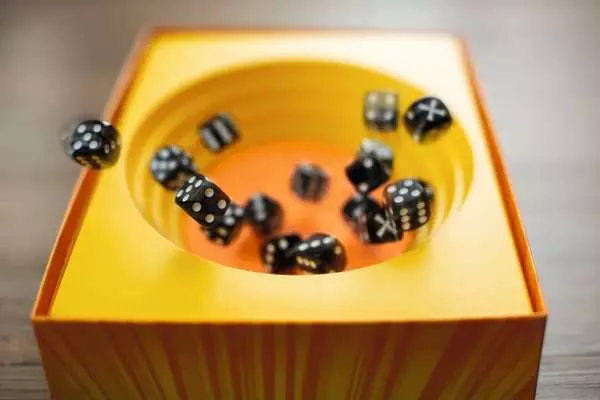 Ravensberger Matratzen STRIKE - Spiel ab 8 Jahren Kostenloser Versand international