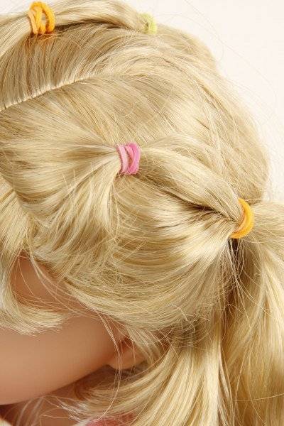 Schildkröt Manufaktur Stehpuppe Yella 46 cm blonde Haare, Kleidung rose/weiss/blau Günstig kaufen