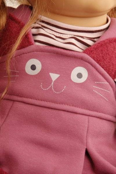 Schildkröt Manufaktur Puppe Femke 60 cm von Karola Wegerich rotblonde Haare, Kleidung Katze Flash Sale