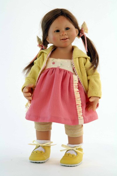Schildkröt Manufaktur Puppe Müller-Wichtel Rosi 30 cm braune Haare, Sommerkleid pink/gelb Jubiläumsangebot
