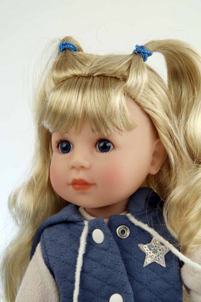Schildkröt Manufaktur Stehpuppe Yella 46 cm blonde Haare, Kleidung sportlich Sonderangebot der Fabrik