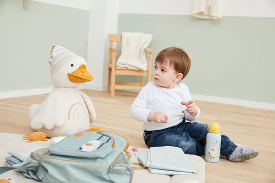 Sterntaler Kinderrucksack mit Motiv Ente Edda in steingrün, 5L 50% Rabatt mit kostenlosem Versand