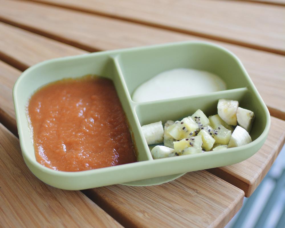 babymarkt Silikonteller mit Saugnapf Unterteilt salbeigrün Bis zu 60% Rabatt