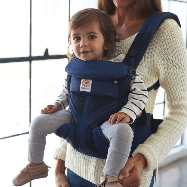 babyonlineshop Ergobaby Omni 360 Cool Air Mesh Indigo Weave Babytrage Fabrikverkauf