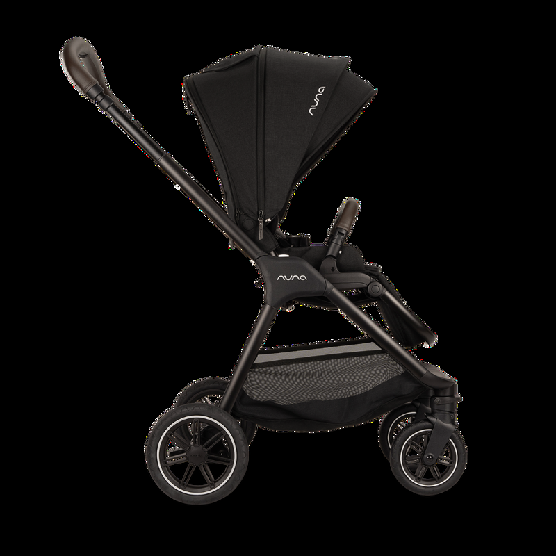 babyonlineshop Nuna TRIV next Kompakt-Kinderwagen mit magnetischem Verschluss inkl. Adapter Regenverdeck Caviar Exklusivangebot