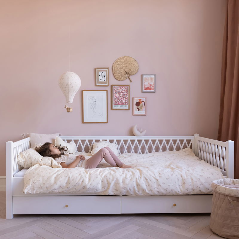 babyonlineshop CamCam Copenhagen Harlequin Tagesbett - Weiß Blitzangebot